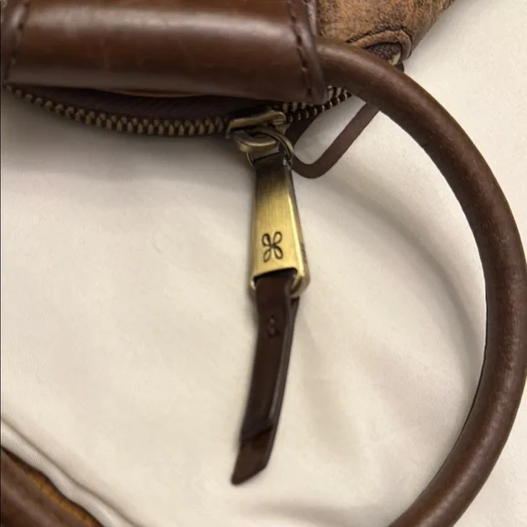 HOBO Sable Brown Leather Patchwork Wristlet Clutch- great fall handbag! - Picture 3 of 7